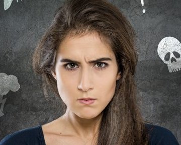Пища для размышлений: делают ли нас слабее эмоции